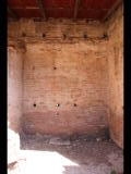 01449 ostia - regio ii - insula vi - casa dell'ercole bambino (ii,vi,3-4) - via della corporazzioni - korridor entlang raum 3 und 2 - raum 3 - ri osten - 09-2022.jpg